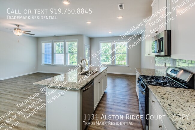 Building Photo - Luxury Townhome. New Construction. Garage....