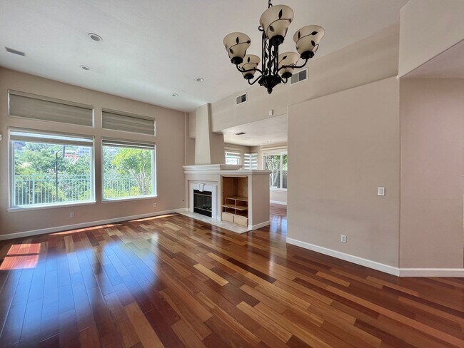 Foto del edificio - Silver Creek Valley Home