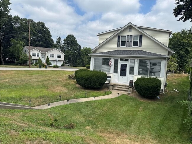 Building Photo - 83 Farnum Pike