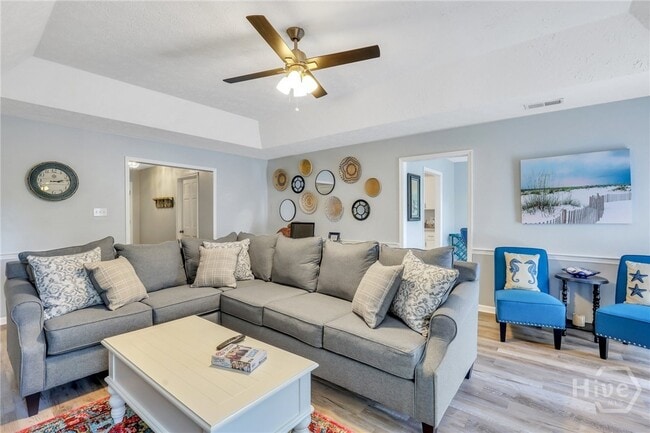 Building Photo - 10 Wyckfield Ct