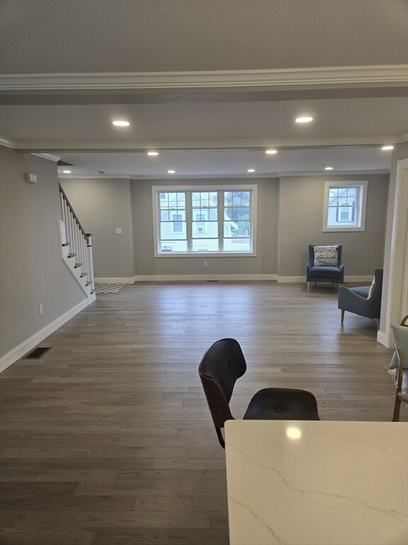 Building Photo - 11 Blynman Ave