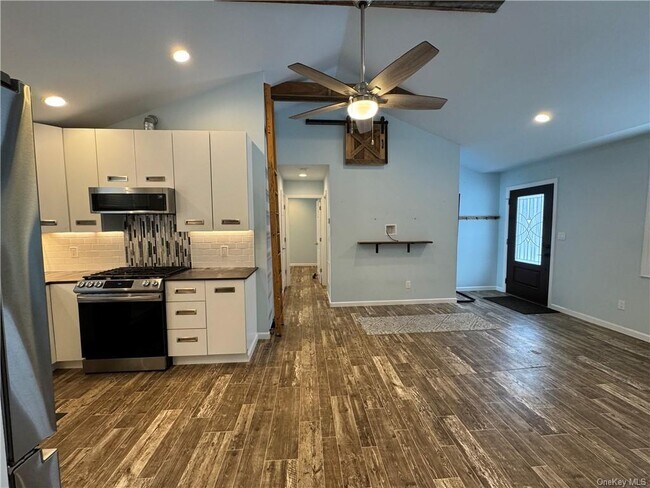 Foto del edificio - 317 Overlook Ct