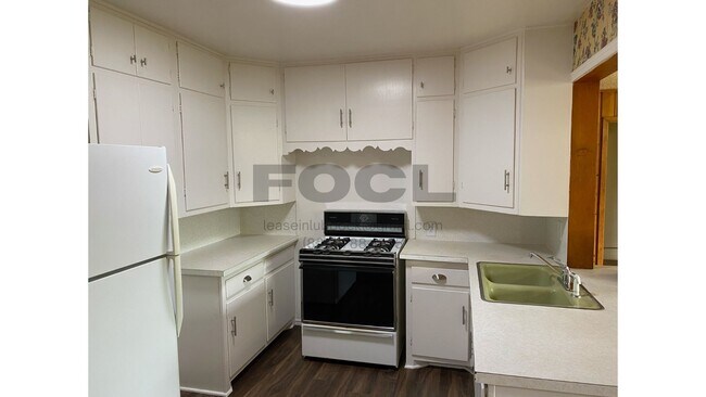 Building Photo - 3112 33rd St