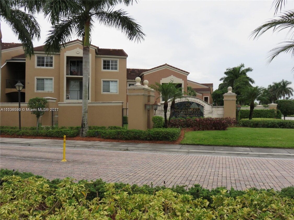 7950 N Nob Hill Rd Unit 207, Tamarac, FL 33321 Condo for Rent in