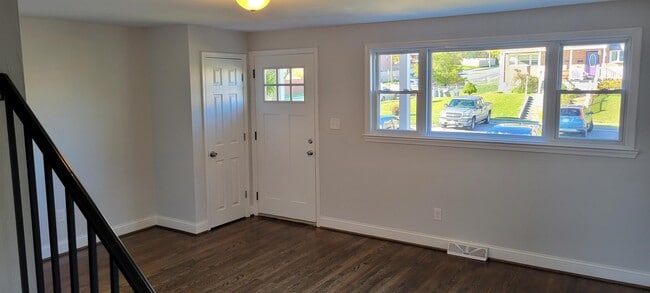 Photo - 8541 Kings Ridge Rd (Parkville, MD) Townhome