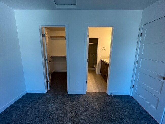 Foto del edificio - 1546 E 3rd St