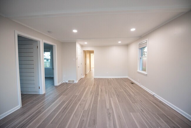 Foto del edificio - 610 Bennett St