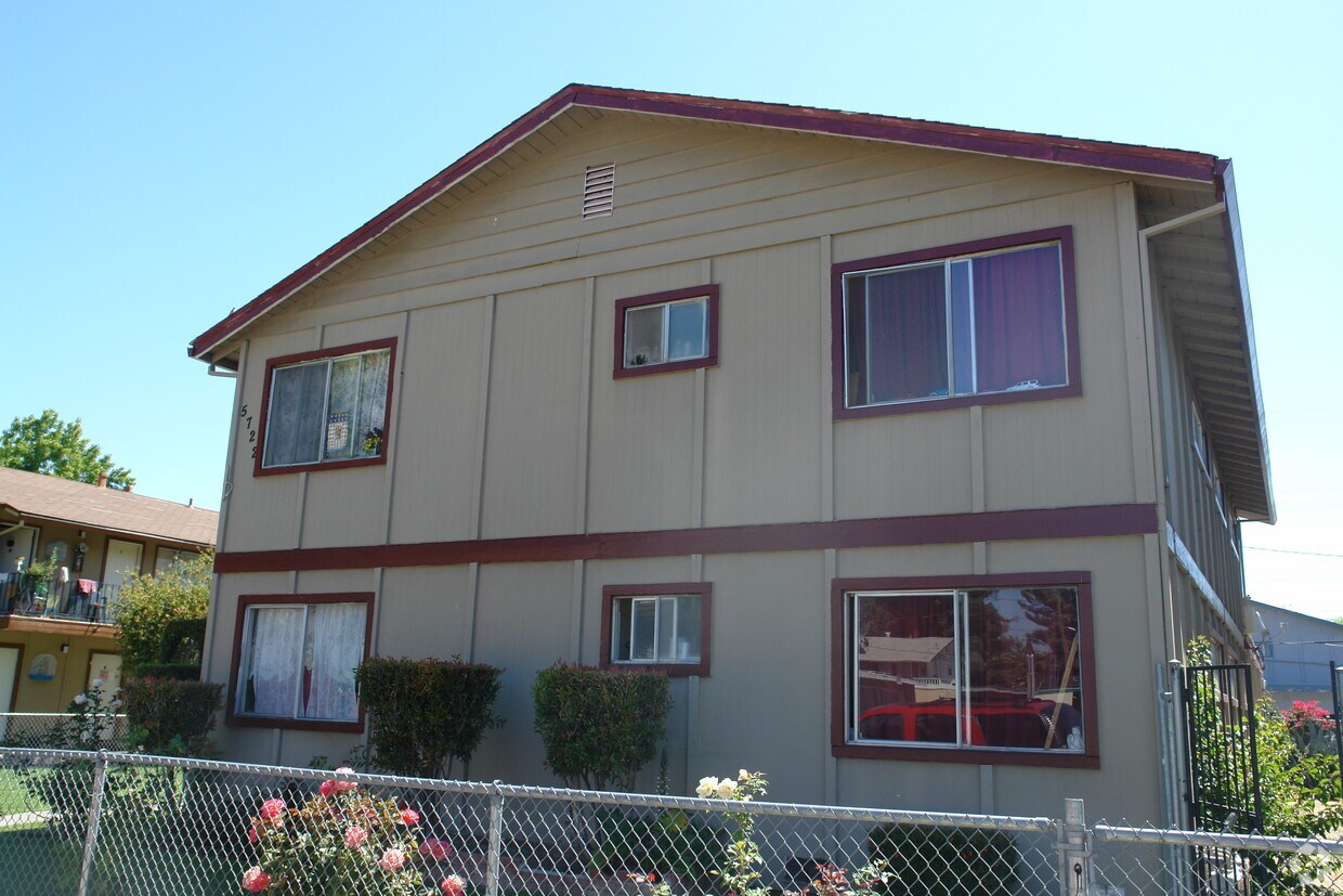Foto del edificio - 5722 Tucson Drive