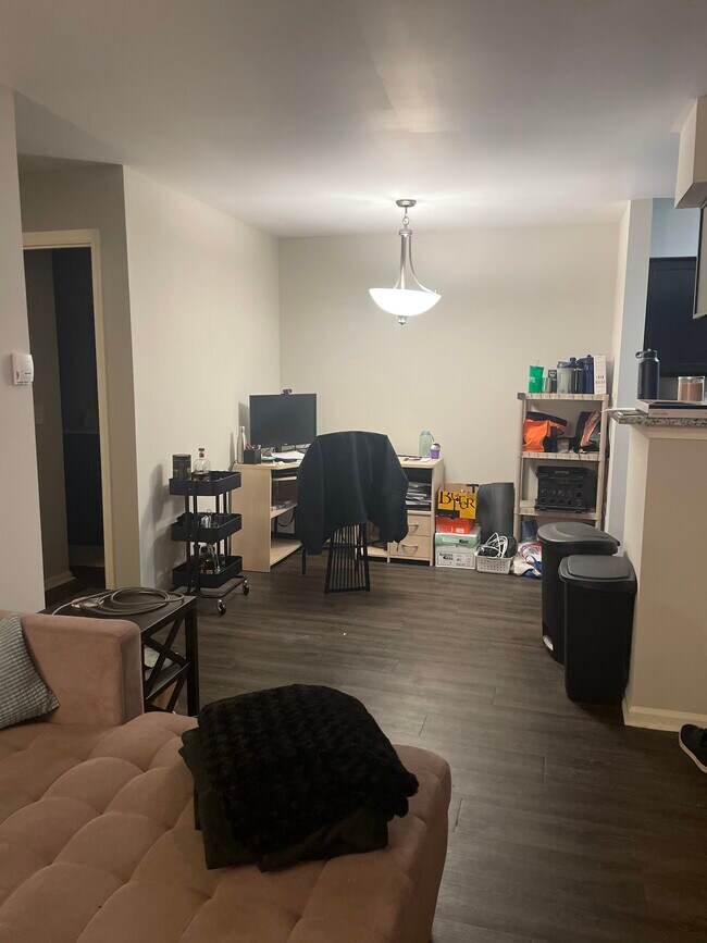 Dining room/office area - 8318 Lakeshore Cir