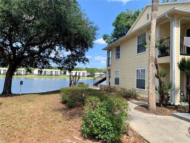 Building Photo - 1065 S Hiawassee Rd