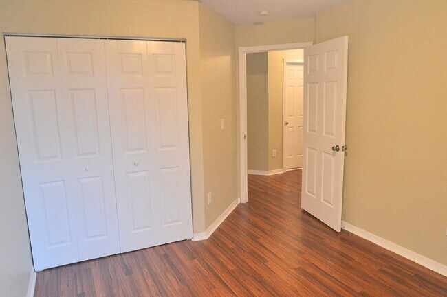 Building Photo - 1688 SW 158th Ave
