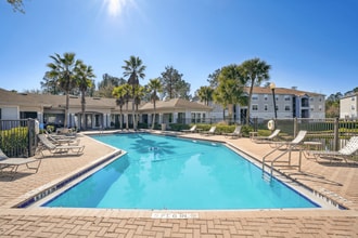 Building Photo - Grande Court Apartments