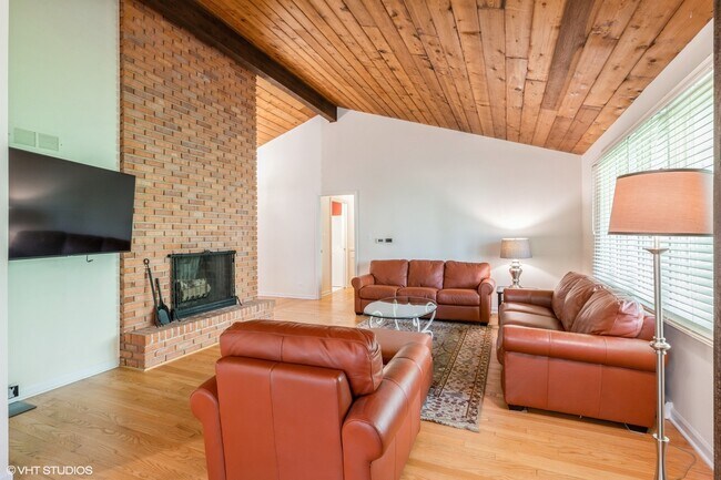 Building Photo - 3132 Whigam Ln