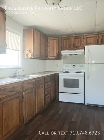 Building Photo - 800 E Abriendo Ave