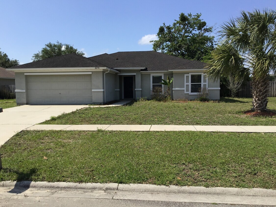 86741 Cartesian Pointe Drive House for Rent in Yulee, FL