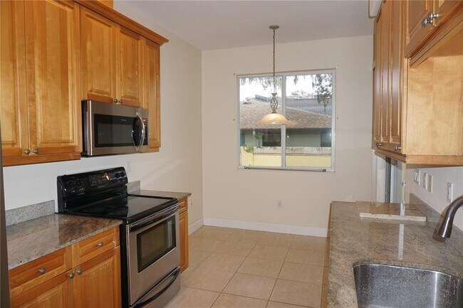 Building Photo - 51 Cavallini Dr