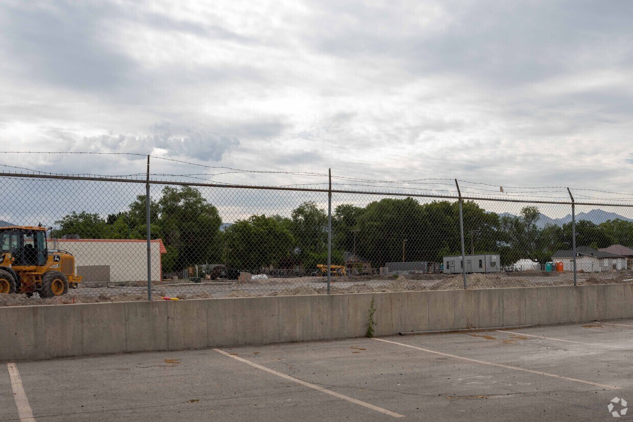 Foto del edificio - Promontory Place