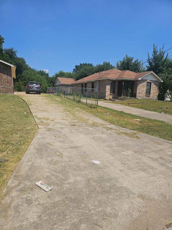 Foto del edificio - 3926 S Denley Dr