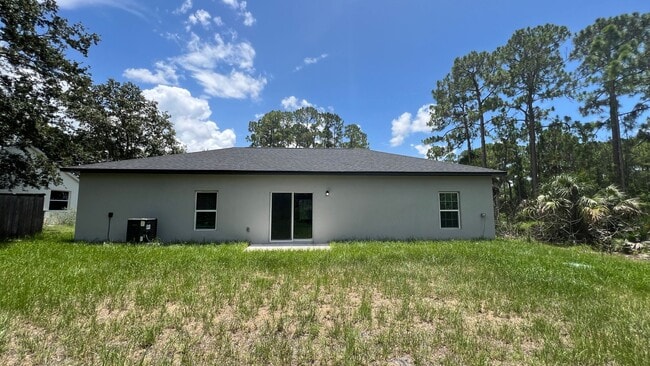 Building Photo - Beautiful 3 Bedroom, 2 Bathroom Home in Pa...