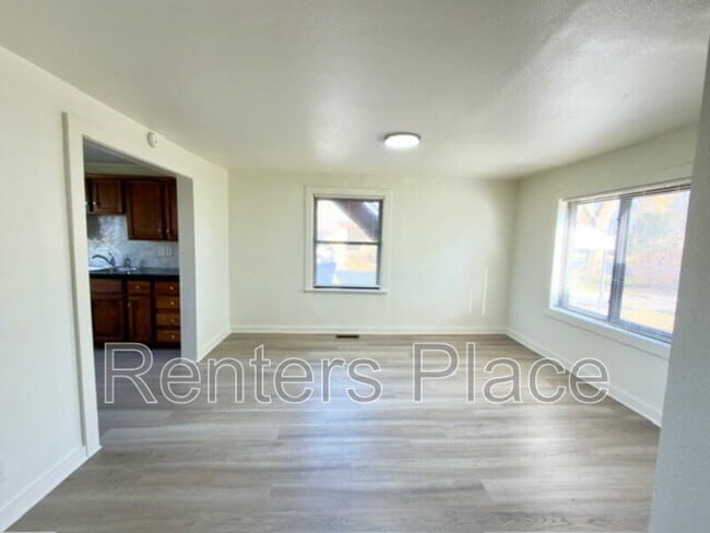 Foto del edificio - 5736 S Quincy Pl