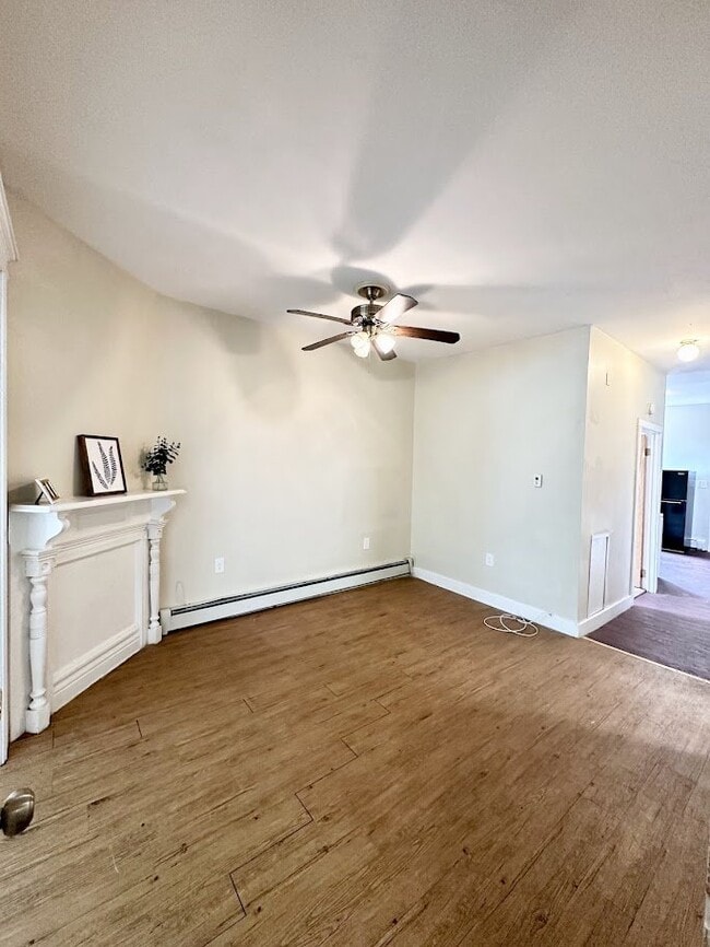 Building Photo - 281 Ontario St