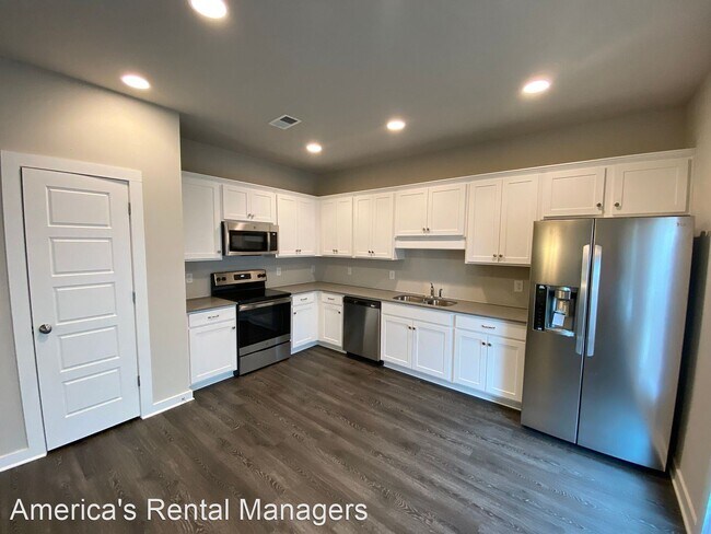 Building Photo - 3 br, 2 bath House - 101 Dreher Road