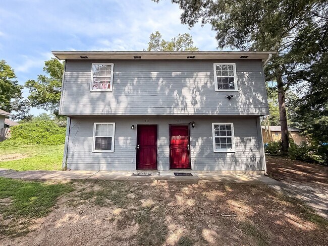 Building Photo - 411 Booth Rd