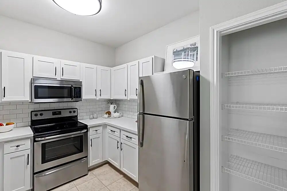 Primary Photo - Comfort, Space & Style – All in One Place