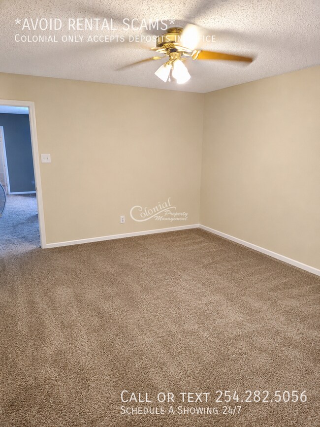 Foto del edificio - 4306 Fieldcrest Dr