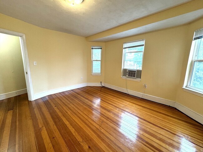 Foto del edificio - 4057 Washington St