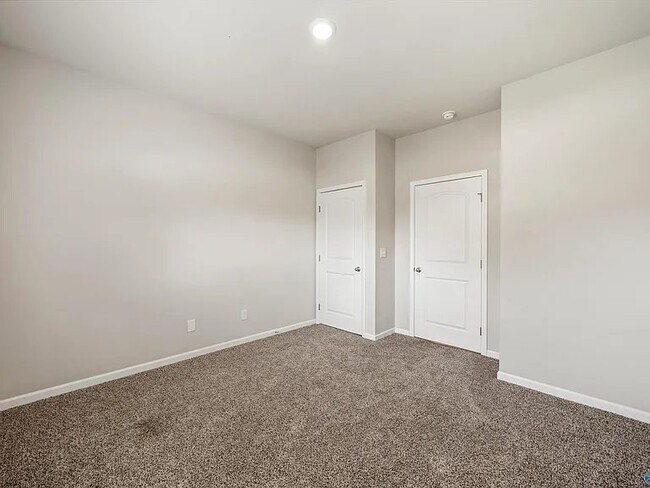 Foto del edificio - 14864 Norfleet Dr