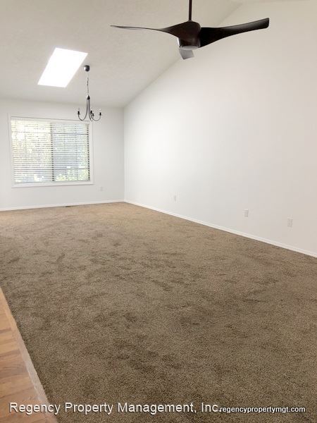 Building Photo - 3 br, 2.5 bath House - 8065 SW Churchill C...
