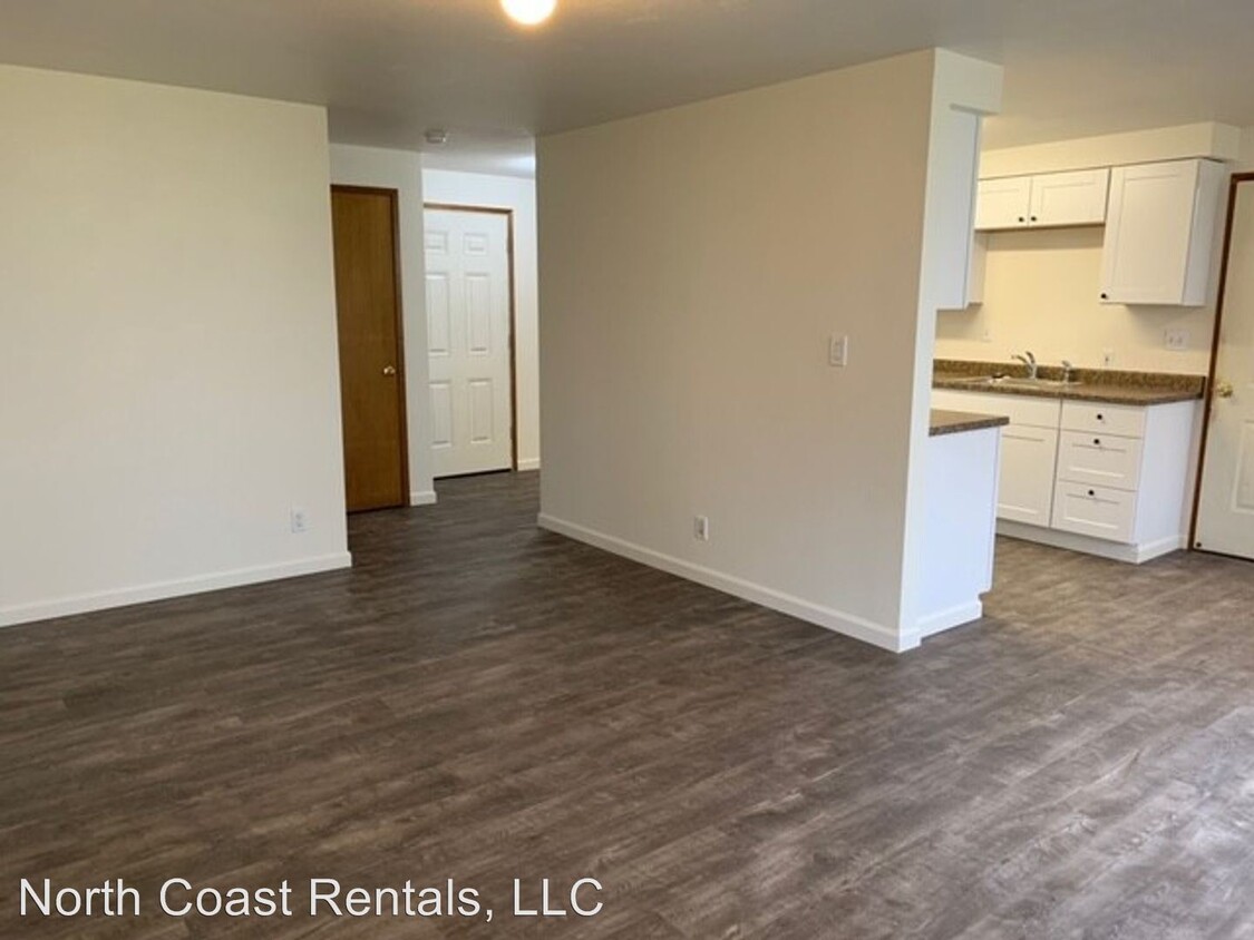 Foto principal - 1350 Alder Dr