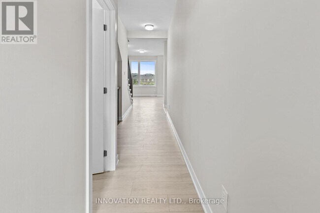 Building Photo - 877 Andesite Ter