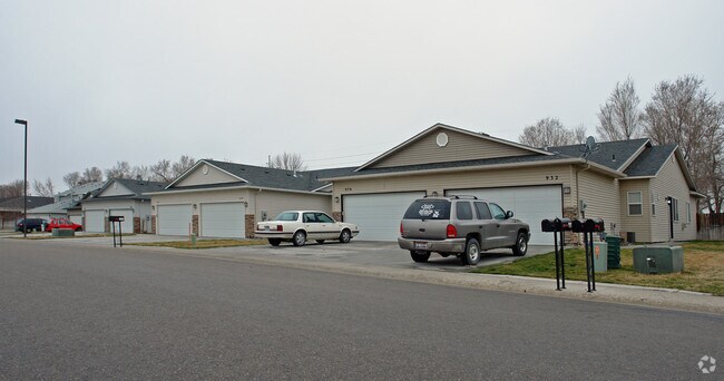 Foto del edificio - 906-932 S Diamond St