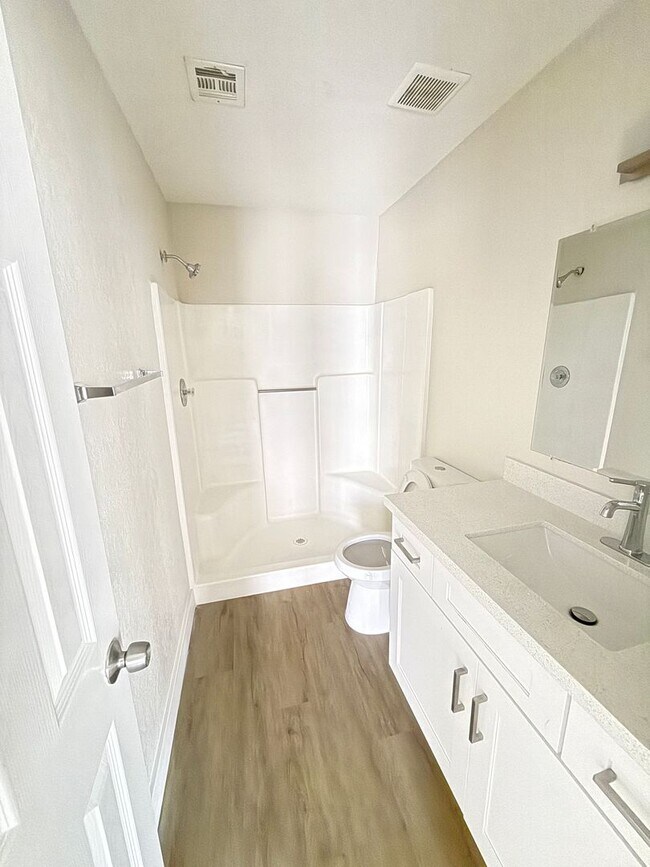 Foto del edificio - Central Phoenix Townhome Oasis – 3 Bed, 2 ...