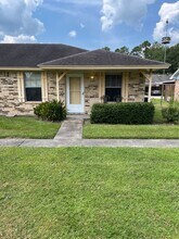 Building Photo - 6280 Bedford Dr