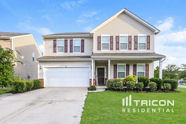 Building Photo - 7502 Spring Spruce Ln