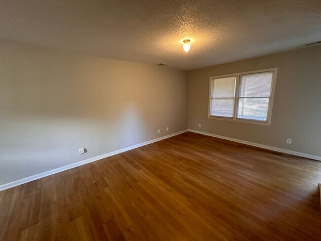 Foto del edificio - 117 Horn Drive