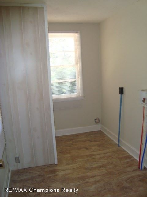 Building Photo - 4 br, 2 bath House - 439 Timberlane Drive