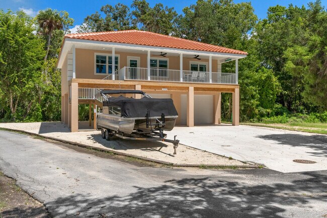 Foto del edificio - 10358 W Hein Trl