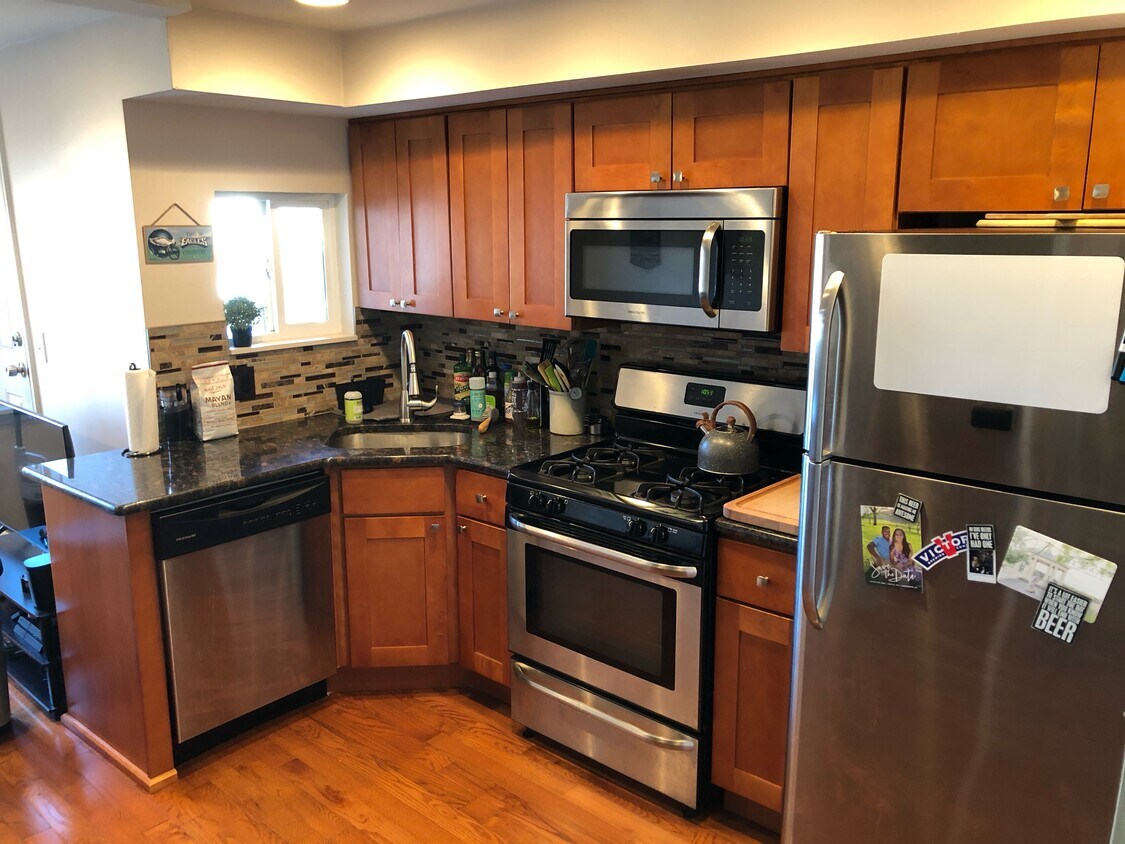 Foto principal - 1742 E Passyunk Ave