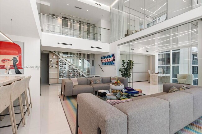 Foto del edificio - 1040 Biscayne Blvd