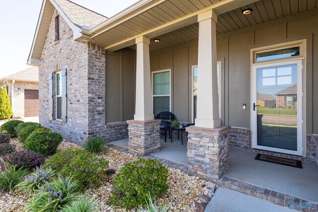 Building Photo - 12958 Coppertop Ln