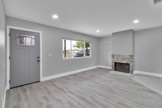 Building Photo - 13116 Mohawk Rd