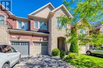 Building Photo - 1275 Craigleith Rd