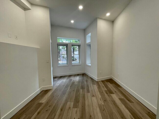 Foto del edificio - 1321 Rhode Island Ave NW
