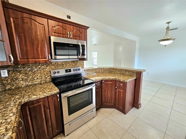 Building Photo - 3 br, 2 bath House - 11820 Walsh Blvd
