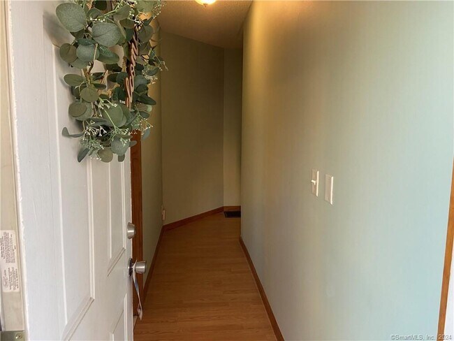 Foto del edificio - 205 Bassett St