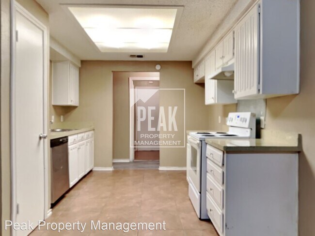 Foto del edificio - 4 br, 2 bath House - 411 Thomas Chapel Dr